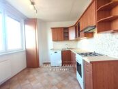 Pronájem bytu 3+1 72 m s balkonem, Havlíčkův Brod, cena 18000 CZK / objekt / měsíc, nabízí 