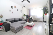 Nabízíme k pronájmu byt 3+1 ve vyhledávané lokalitě Jihlavy, ulice Březinova, cena 14000 CZK / objekt / měsíc, nabízí 1. Nonstop Reality