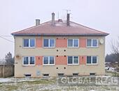 Prodej prostorného bytu 3+1 s garáží a zahradou v Předíně, cena 2900000 CZK / objekt, nabízí 