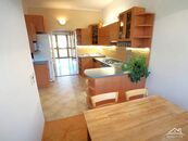 Pronájem 3+1 mezonet zahradka, cena 18000 CZK / objekt / měsíc, nabízí 