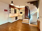 Prodej bytu 2+kk v třebíčském Zámostí (UNESCO), cena cena v RK, nabízí 